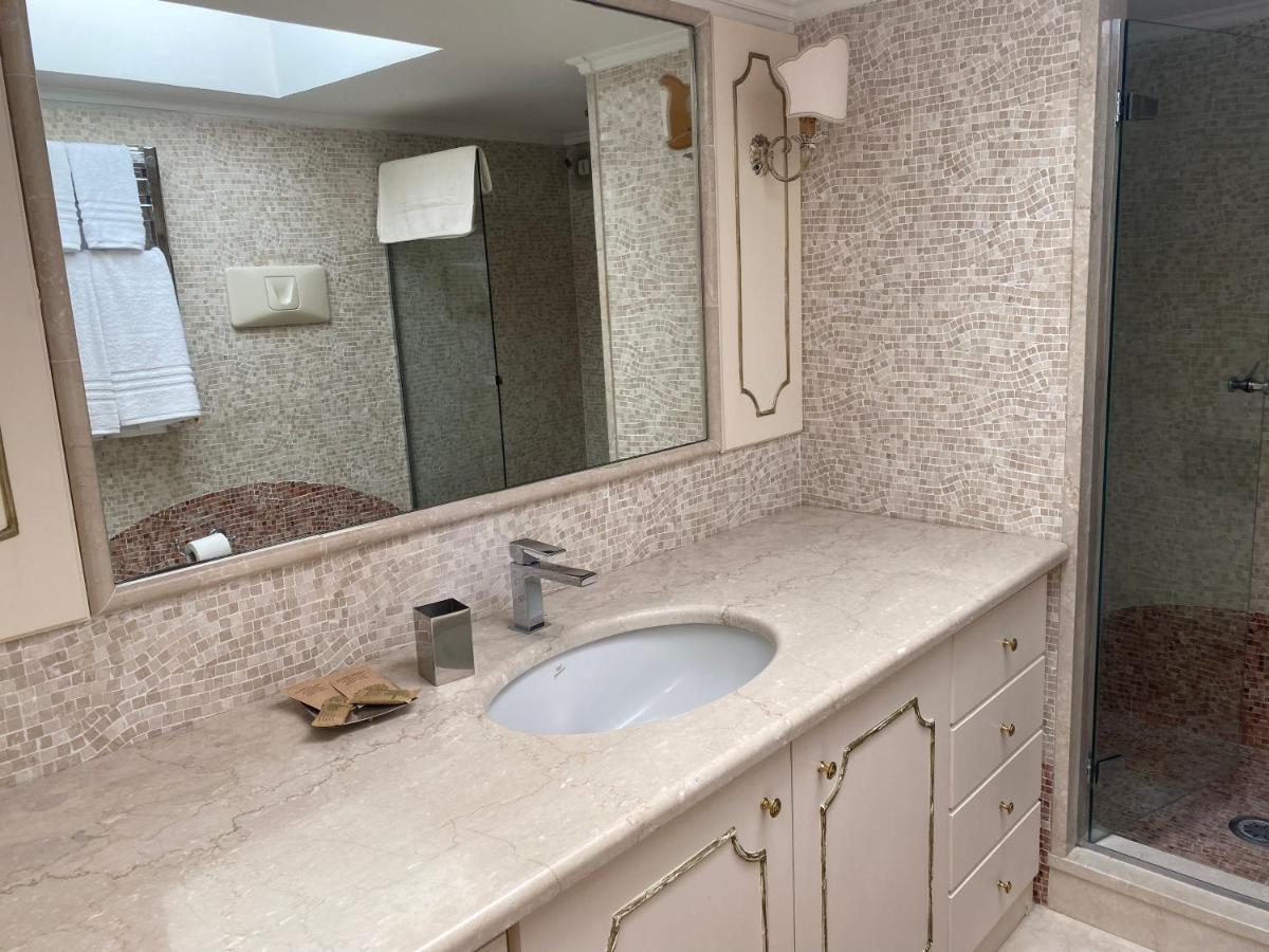 Apartment “la Pinta” Elegante Al Vomero *
